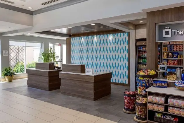 Hilton Garden Inn Oklahoma City Airport - Lobi
