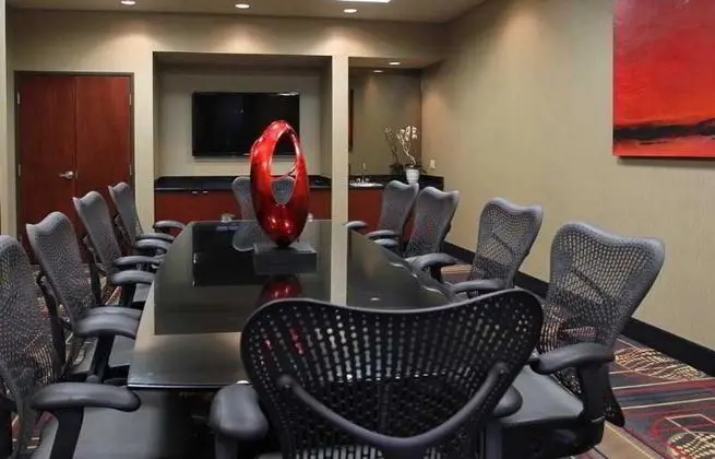 Hilton Garden Inn Oklahoma City Midtown - İş / Konferans