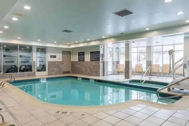 Hilton Garden Inn Portland Airport, ME - Havuz
