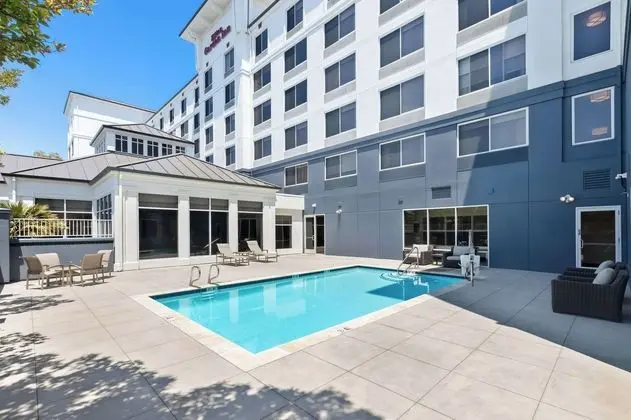 Hilton Garden Inn San Mateo - Havuz