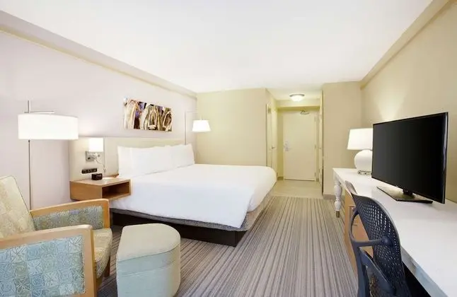 Hilton Garden Inn Saratoga Springs - Oda