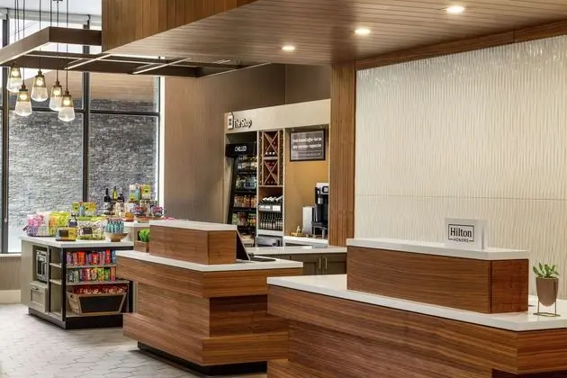 Hilton Garden Inn Seattle Airport - Lobi