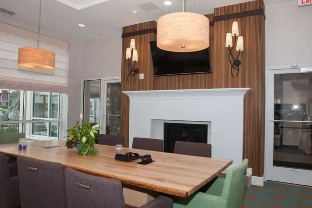 Hilton Garden Inn Springfield, NJ - Lobi