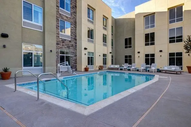 Hilton Garden Inn Temecula, CA - Havuz