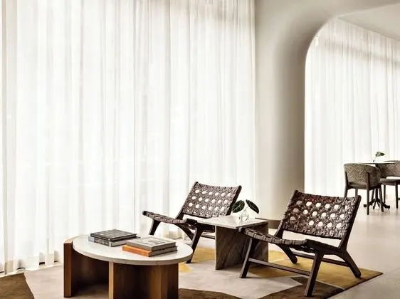 Hilton Garden Inn Times Square - Dış Mekan