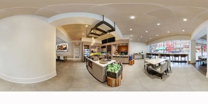 Hilton Garden Inn Times Square - Yerinde Yemek