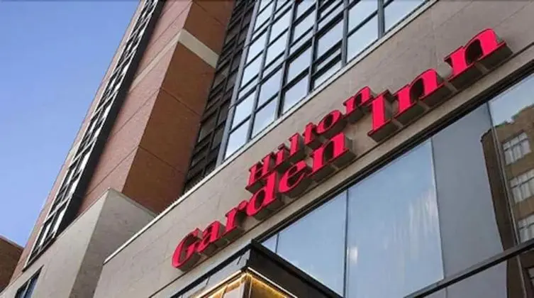 Hilton Garden Inn Toronto Downtown - Dış Mekan