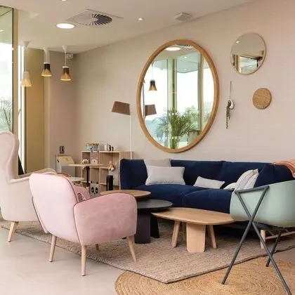 Hilton Garden Inn Tours Centre - Lobi