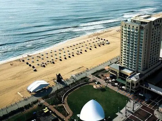 Hilton Garden Inn Virginia Beach/Oceanfront