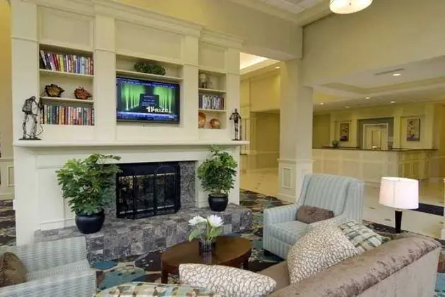 Hilton Garden Inn Waldorf