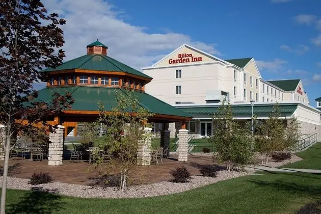 Hilton Garden Inn Watertown/Thousand Islands - Dış Mekan
