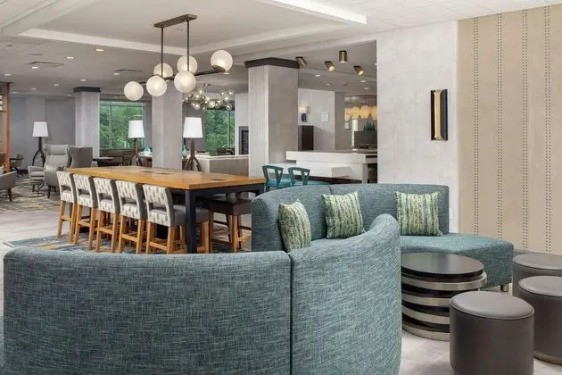 Hilton Garden Inn Westchester/Dobbs Ferry, NY - Lobi