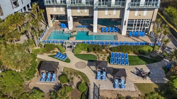 Hilton Grand Vacations Club Ocean 22 Myrtle Beach. - Havuz
