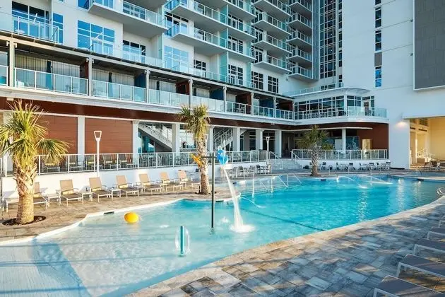 Hilton Grand Vacations Club Ocean Enclave Myrtle Beach - Havuz