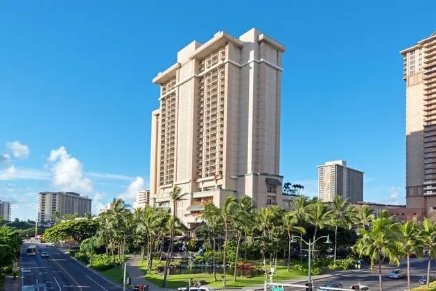 Hilton Grand Vacations DeRussy Tower