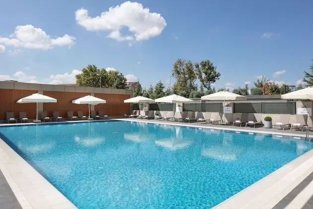 Hilton Istanbul Bakirkoy - Havuz