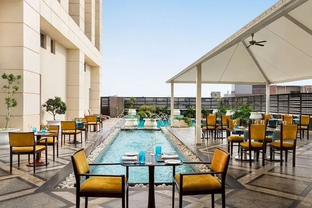 Hilton Jaipur - Havuz