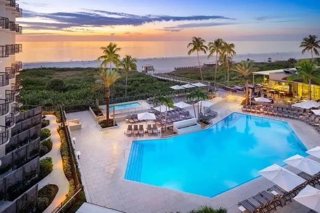 Hilton Marco Island Beach Resort and Spa - Dış Mekan
