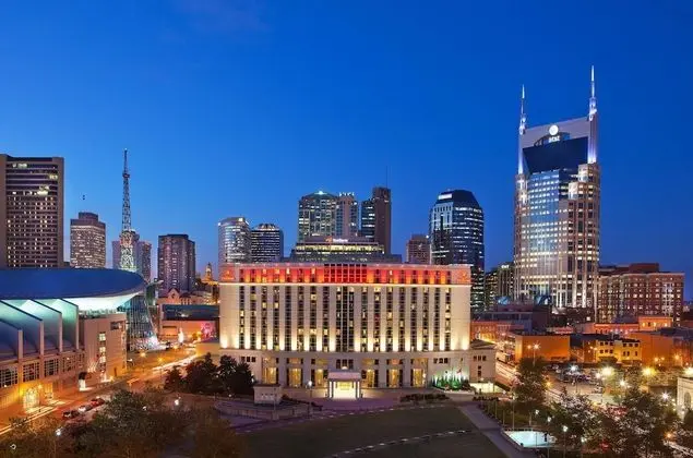 Hilton Nashville Downtown - Dış Mekan