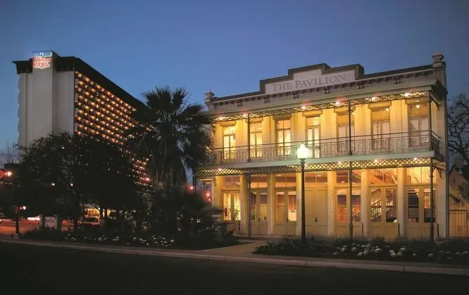 Hilton Palacio del Rio - Dış Mekan