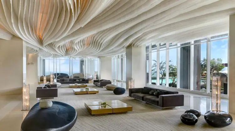 Hilton Pattaya - Lobi
