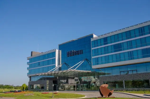 Hilton Pilar