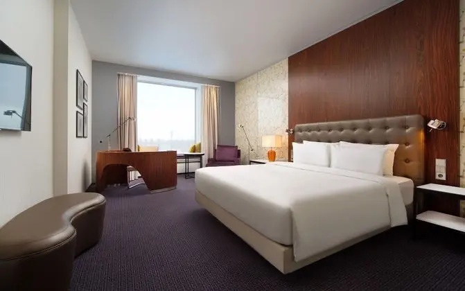 Hilton Saint Petersburg Expoforum - Oda