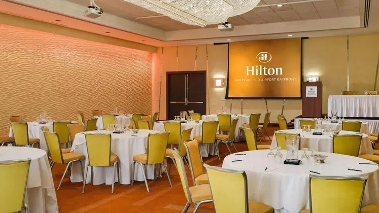 Hilton San Francisco Airport Bayfront