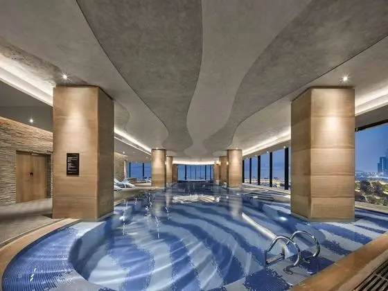 Hilton Shenzhen Shekou Nanhai - Havuz