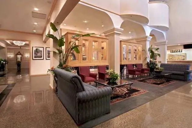 Hilton Springfield
