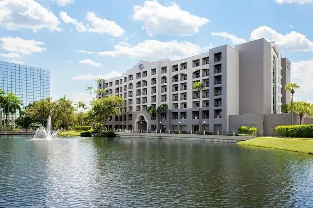 Hilton Suites Boca Raton - Dış Mekan