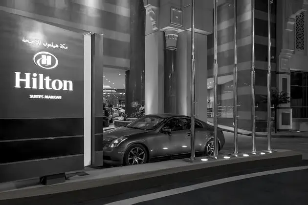Hilton Suites Makkah - Dış Mekan