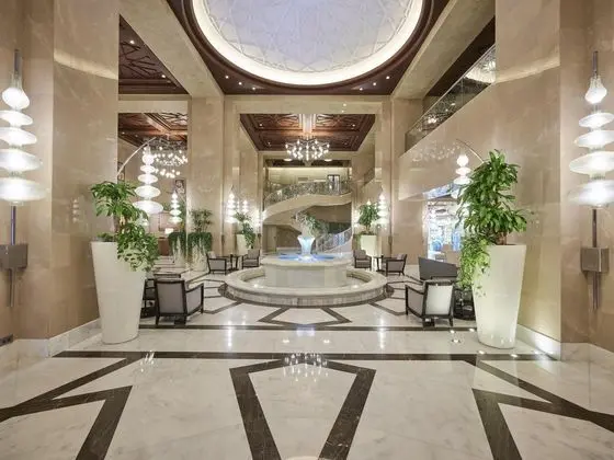 Hilton Suites Makkah - Lobi