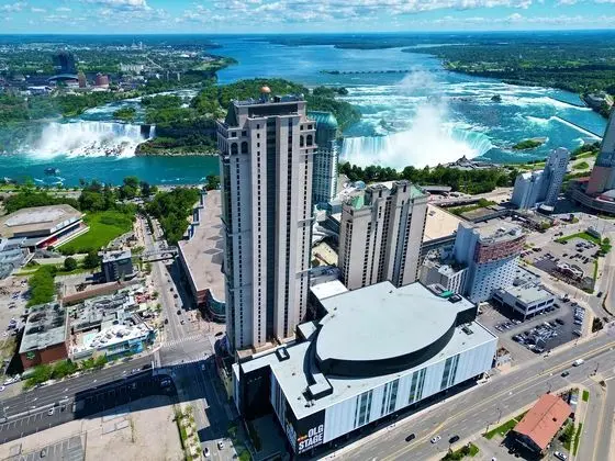Hilton Hotel & Suites Niagara Falls-Fallsview - Dış Mekan