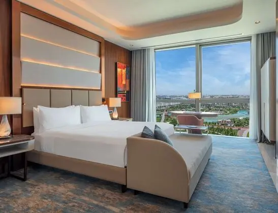 Hilton Tashkent City - Genel