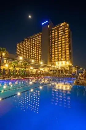Hilton Tel Aviv - Havuz