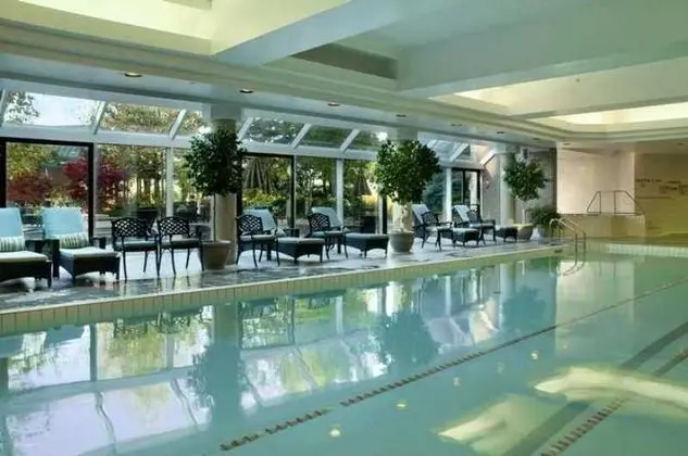 Hilton Toronto Markham Suites Conf Cntr & Spa - Havuz