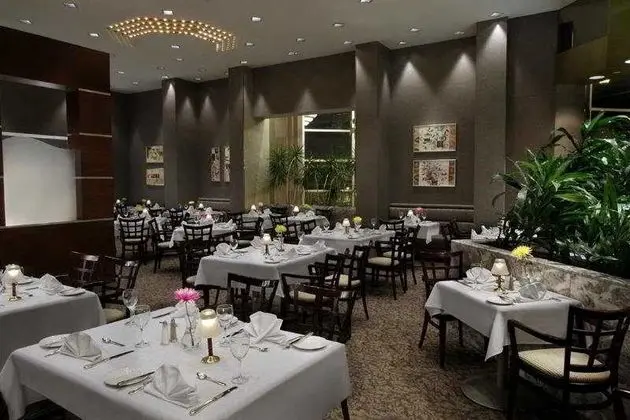 Hilton Toronto Markham Suites Conf Cntr & Spa - Yeme / İçme