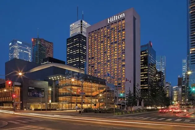 Hilton Toronto - Dış Mekan