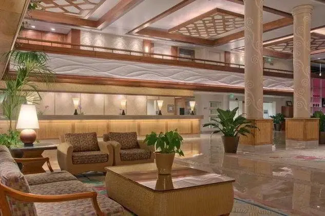 Hilton Waikiki Beach - Lobi