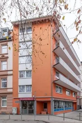 Hotel Himalaya Frankfurt City Messe - Dış Mekan