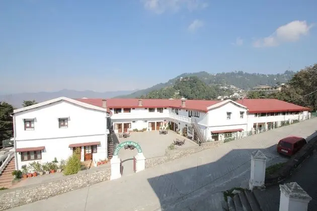 Hotel Himalayan Club