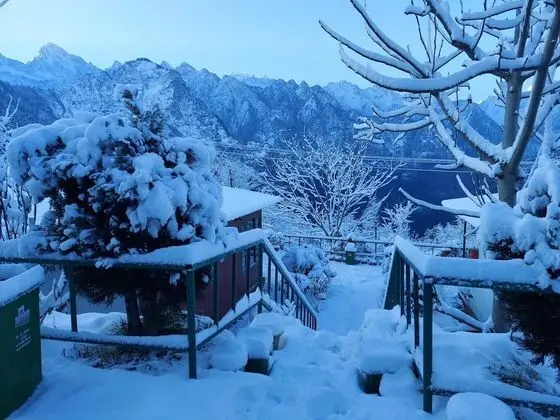 Himalayan High, Auli, By Himalayan Eco Lodges - Dış Mekan