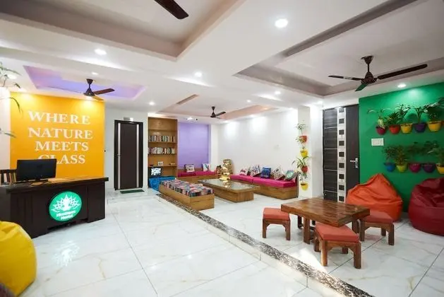 Himalayan Hostel - Lobi