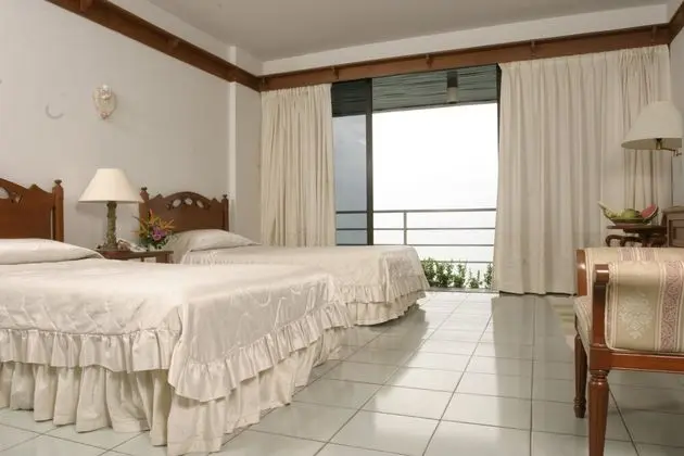 Hinsuay Namsai Resort Hotel - Oda