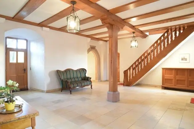 Hinterburg Schlitz Ferienappartements - Lobi