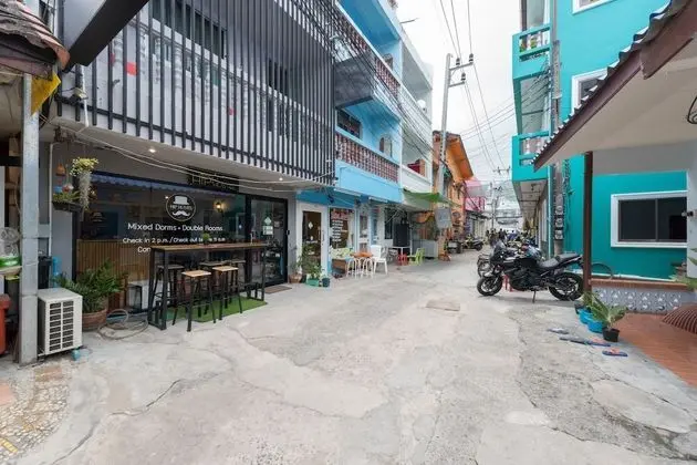 Hip Hostel