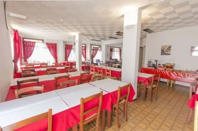 Hipotel Marne la Vallée - Yerinde Yemek