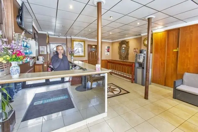 Hipotel Paris Printania Maraîchers - Lobi
