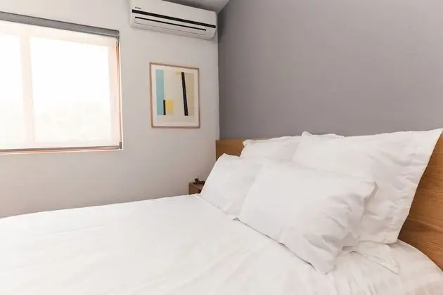 Hip, Tech Top Floor Apt, w/ Private Terrace - Oda